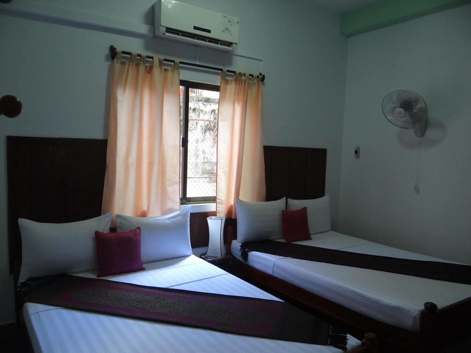 Alibi Guesthouse Phnom Penh Exterior foto